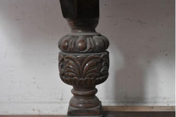 イギリスアンティーク　高級品　オーク材　重厚な彫刻が目を引くドローリーフテーブル　(R-089912)
