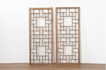 韓国アンティーク建具　1930年頃　李朝建具　幾何学デザインのパネル2枚セット　(R-089931)