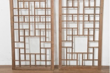 韓国アンティーク建具　1930年頃　李朝建具　幾何学デザインのパネル2枚セット　(R-089931)