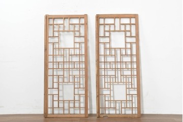 韓国アンティーク建具　1930年頃　李朝建具　幾何学デザインのパネル2枚セット　(R-089932)
