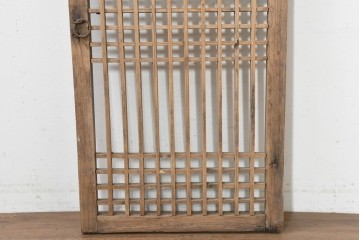 中国アンティーク建具　1900年頃　李朝風建具　規則正しい格子意匠が魅力の窓1枚　(R-089933)