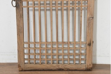 中国アンティーク建具　1900年頃　李朝風建具　規則正しい格子意匠が魅力の窓1枚　(R-089934)