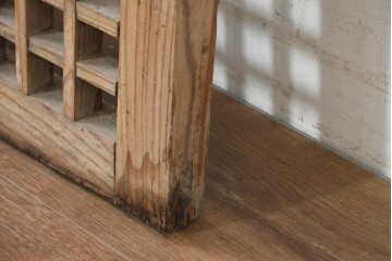 中国アンティーク建具　1900年頃　李朝風建具　規則正しい格子意匠が魅力の窓1枚　(R-089934)