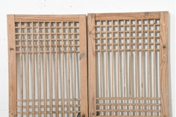 中国アンティーク建具　1900年頃　李朝風建具　均整の取れた格子意匠が魅力の窓2枚(1対)セット　(R-089935)
