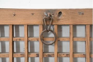 中国アンティーク建具　1900年頃　李朝風建具　均整の取れた格子意匠が魅力の窓2枚(1対)セット　(R-089937)