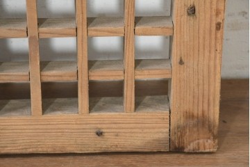 中国アンティーク建具　1900年頃　李朝風建具　均整の取れた格子意匠が魅力の窓2枚(1対)セット　(R-089937)