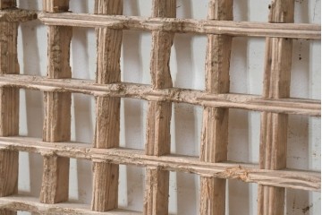 中国アンティーク建具　1900年頃　李朝風建具　均整の取れた格子意匠が魅力の窓2枚(1対)セット　(R-089938)
