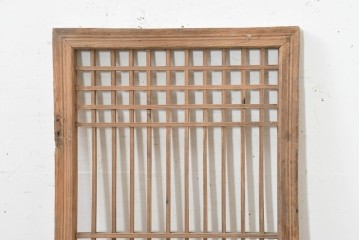 中国アンティーク建具　1900年頃　李朝風建具　規則正しい格子意匠が魅力の窓1枚　(R-089939)