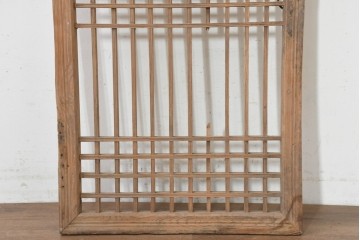 中国アンティーク建具　1900年頃　李朝風建具　規則正しい格子意匠が魅力の窓1枚　(R-089939)