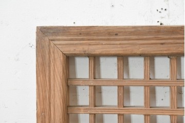 中国アンティーク建具　1900年頃　李朝風建具　規則正しい格子意匠が魅力の窓1枚　(R-089939)
