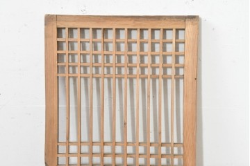 中国アンティーク建具　1900年頃　李朝風建具　規則正しい格子意匠が魅力の窓1枚　(R-089939)