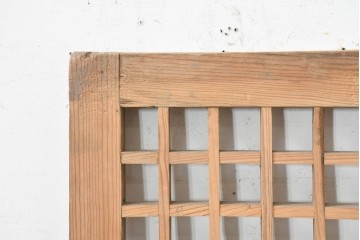 中国アンティーク建具　1900年頃　李朝風建具　規則正しい格子意匠が魅力の窓1枚　(R-089939)