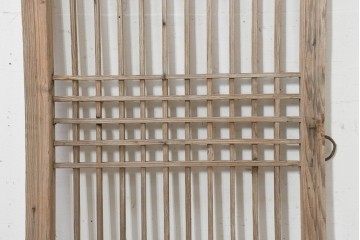 中国アンティーク建具　1900年頃　李朝風建具　規則正しい格子意匠が魅力の窓1枚　(R-089940)