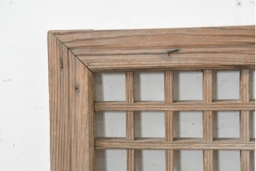 中国アンティーク建具　1900年頃　李朝風建具　規則正しい格子意匠が魅力の窓1枚　(R-089940)