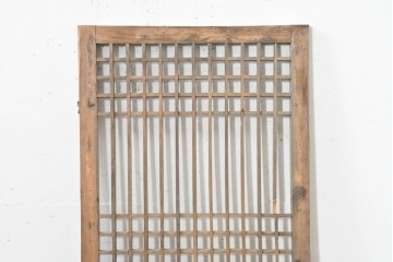 中国アンティーク建具　1900年頃　李朝風建具　均整の取れた格子意匠が魅力の窓1枚　(R-089947)