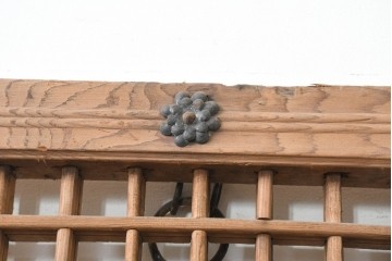 中国アンティーク建具　1900年頃　端正な格子組みが趣深い両開き戸2枚(1対)セット　(R-089950)