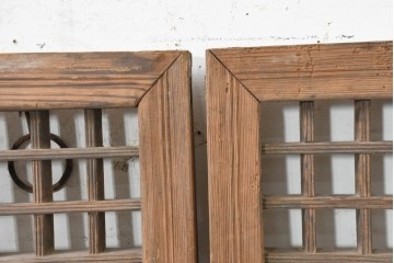 中国アンティーク建具　1900年頃　李朝風建具　均整の取れた格子意匠が魅力の窓2枚(1対)セット　(R-089952)
