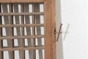 中国アンティーク建具　1900年頃　李朝風建具　均整の取れた格子意匠が魅力の窓2枚(1対)セット　(R-089952)
