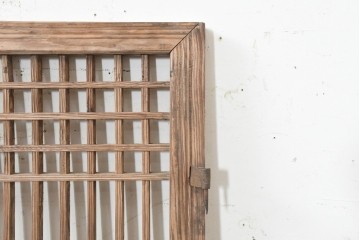 中国アンティーク建具　1900年頃　李朝風建具　均整の取れた格子意匠が魅力の窓1枚　(R-089953)