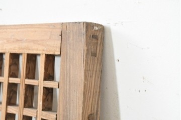 中国アンティーク建具　1900年頃　李朝風建具　均整の取れた格子意匠が魅力の窓1枚　(R-089953)