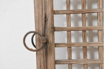 中国アンティーク建具　1900年頃　李朝風建具　均整の取れた格子意匠が魅力の窓1枚　(R-089954)