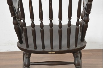 和製ヴィンテージ　1970年から1980年頃　飛騨家具　WINDS太平　ゆったりとくつろげるロッキングチェア　(R-089957)