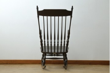 和製ヴィンテージ　1970年から1980年頃　飛騨家具　WINDS太平　ゆったりとくつろげるロッキングチェア　(R-089957)