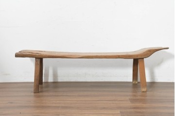 バリアンティーク　1920年から1950年頃　自然な木の形を生かした古材の木製ベンチ　(R-089958)