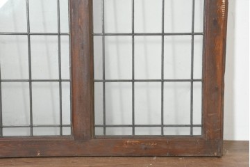 イギリスアンティーク建具　1920年頃　格子意匠が端正なステンドグラス入りフィックス窓1枚　(R-089961)