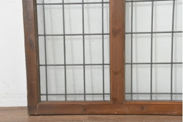 イギリスアンティーク建具　1920年頃　格子意匠が端正なステンドグラス入りフィックス窓1枚　(R-089962)