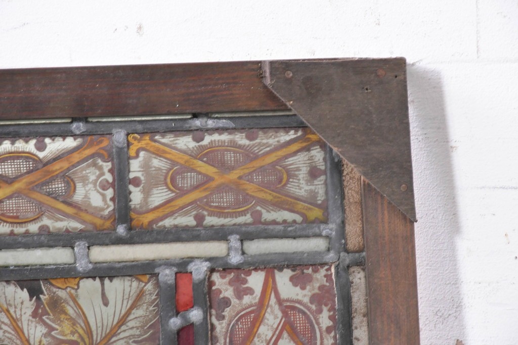 フランスアンティーク建具　1900年頃　エナメル絵付け　円形メダリオンと葡萄文様が印象的なステンドグラス1枚　(R-089972)