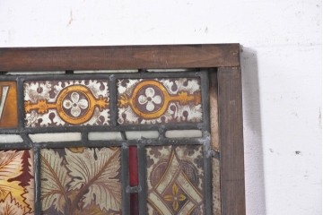 フランスアンティーク建具　1900年頃　エナメル絵付け　聖アンデレの名を掲げたステンドグラス1枚　(R-089974)