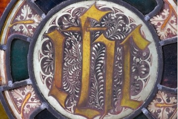 フランスアンティーク建具　1900年頃　エナメル絵付け　聖アンデレの名を掲げたステンドグラス1枚　(R-089974)