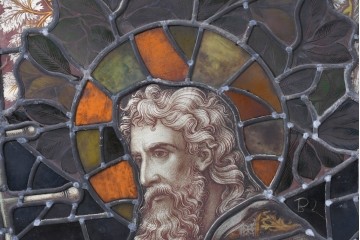 フランスアンティーク建具　1900年頃　エナメル絵付け　宗教美術の趣を感じる聖人像のステンドグラス2枚セット　(R-089975)