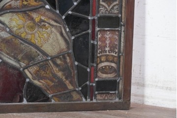 フランスアンティーク建具　1900年頃　エナメル絵付け　宗教美術の趣を感じる聖人像のステンドグラス2枚セット　(R-089975)