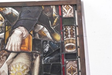 フランスアンティーク建具　1900年頃　エナメル絵付け　宗教美術の趣を感じる聖人像のステンドグラス2枚セット　(R-089975)