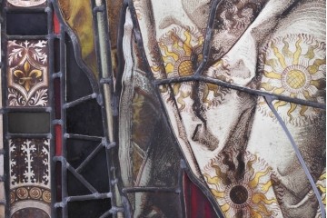 フランスアンティーク建具　1900年頃　エナメル絵付け　宗教美術の趣を感じる聖人像のステンドグラス2枚セット　(R-089975)