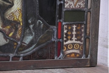 フランスアンティーク建具　1900年頃　エナメル絵付け　宗教美術の趣を感じる聖人像のステンドグラス2枚セット　(R-089975)