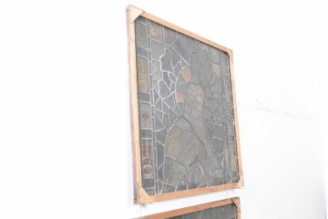 フランスアンティーク建具　1900年頃　エナメル絵付け　宗教美術の趣を感じる聖人像のステンドグラス2枚セット　(R-089975)