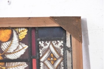フランスアンティーク建具　1900年頃　エナメル絵付け　鍵と書物を手にした聖人が印象的なステンドグラス2枚セット　(R-089977)