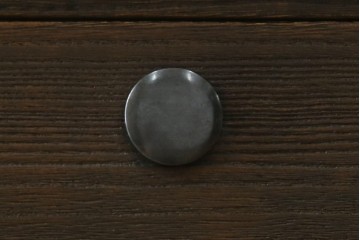 和製ヴィンテージ　和モダンな印象に仕上げた桐箪笥ローチェスト(R-089983)
