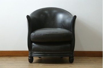 中古　美品　希少な廃番品　HALO(ハロ)　DECO TUB CHAIR(デコ タブ チェア)　身体を包み込むフォルムが魅力的なアームチェア　(R-089984)