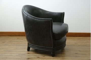 中古　美品　希少な廃番品　HALO(ハロ)　DECO TUB CHAIR(デコ タブ チェア)　身体を包み込むフォルムが魅力的なアームチェア　(R-089984)