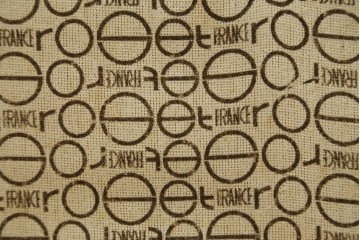 フランスヴィンテージ　ligne roset(リーン・ロゼ)　ROSETTOGO(ロゼトーゴ)　旧タグ　オールドトーゴ　ブラックカラーの2人掛けソファ　(R-089985)