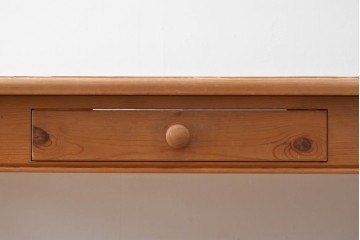 中古　THE PENNY WISE(ザ・ペニーワイズ)　パイン材　引き出し付きのナチュラルなダイニングテーブル　(R-089986)
