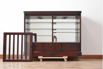 中古　美品　筑後民芸　川野工芸　力強く美しい木目が際立つ飾り棚　(R-089988)