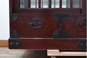 中古　美品　筑後民芸　川野工芸　力強く美しい木目が際立つ飾り棚　(R-089988)