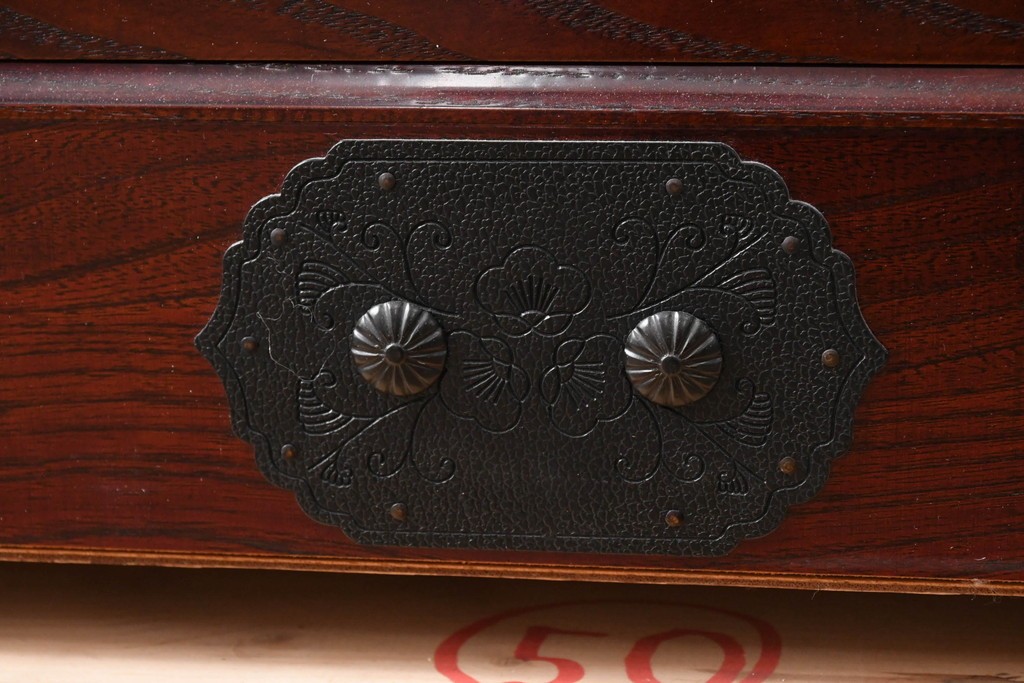中古　美品　筑後民芸　川野工芸　力強く美しい木目が際立つ飾り棚　(R-089988)
