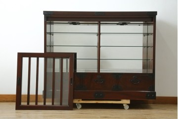 中古　美品　筑後民芸　川野工芸　力強く美しい木目が際立つ飾り棚　(R-089988)