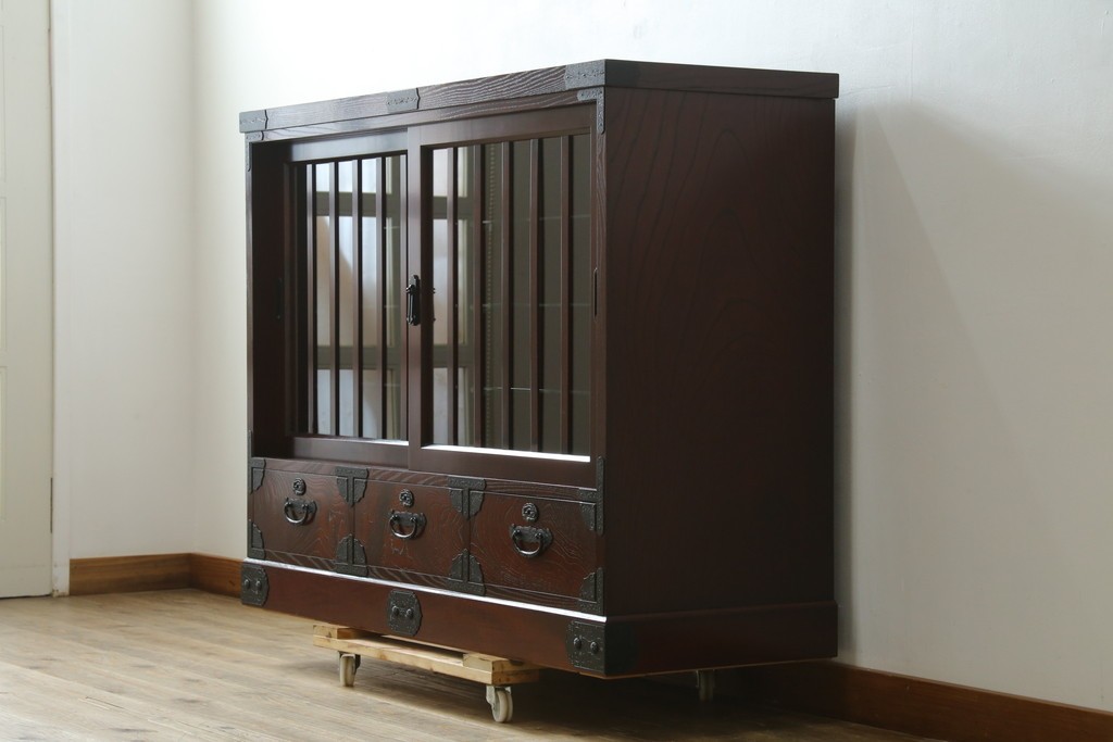 中古　美品　筑後民芸　川野工芸　力強く美しい木目が際立つ飾り棚　(R-089988)